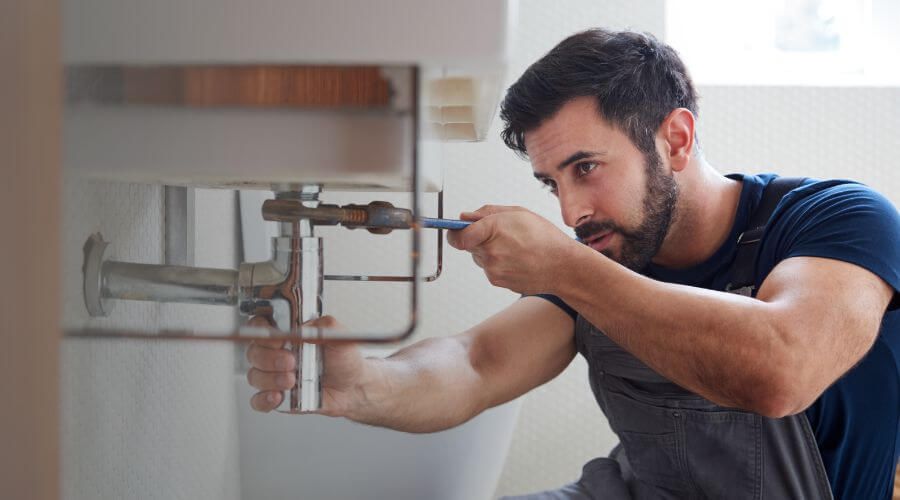 Faucet repair for sink in Clinton, IN